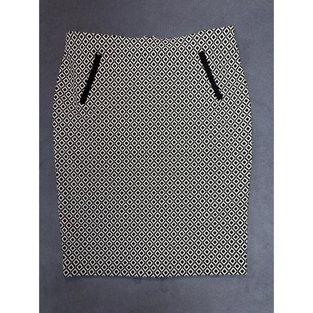 Mosaic & Co. Geometric Black & White Pencil Skirt Faux Pockets Size XL